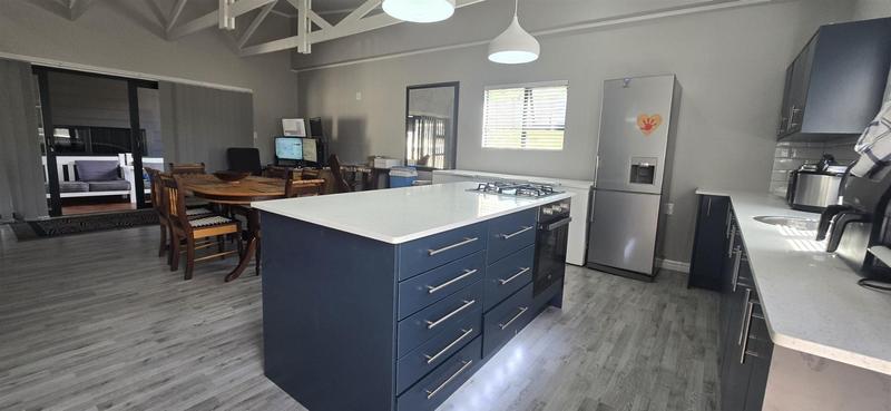 2 Bedroom Property for Sale in Groot Brakrivier Central Western Cape